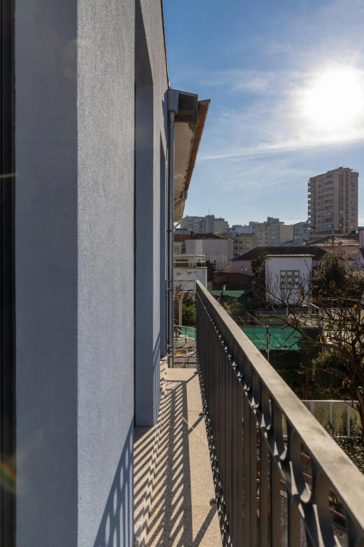 Alvaro's Charming Loft by MP