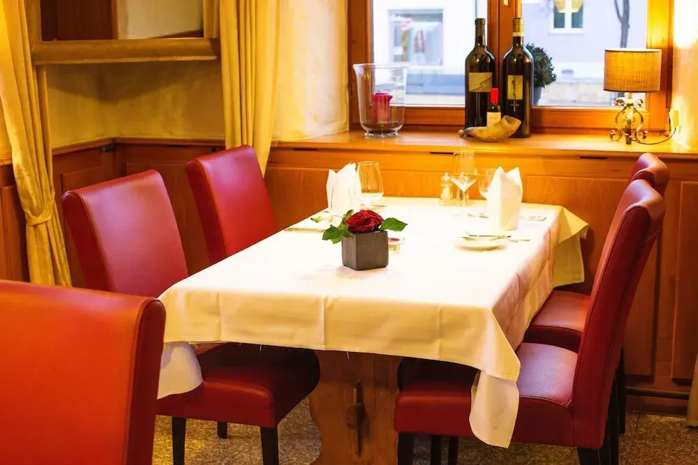 Ochsen Hotel & Restaurant Binzen / Basel