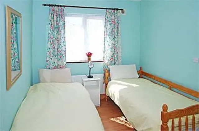 Friary Downs House & Apartment