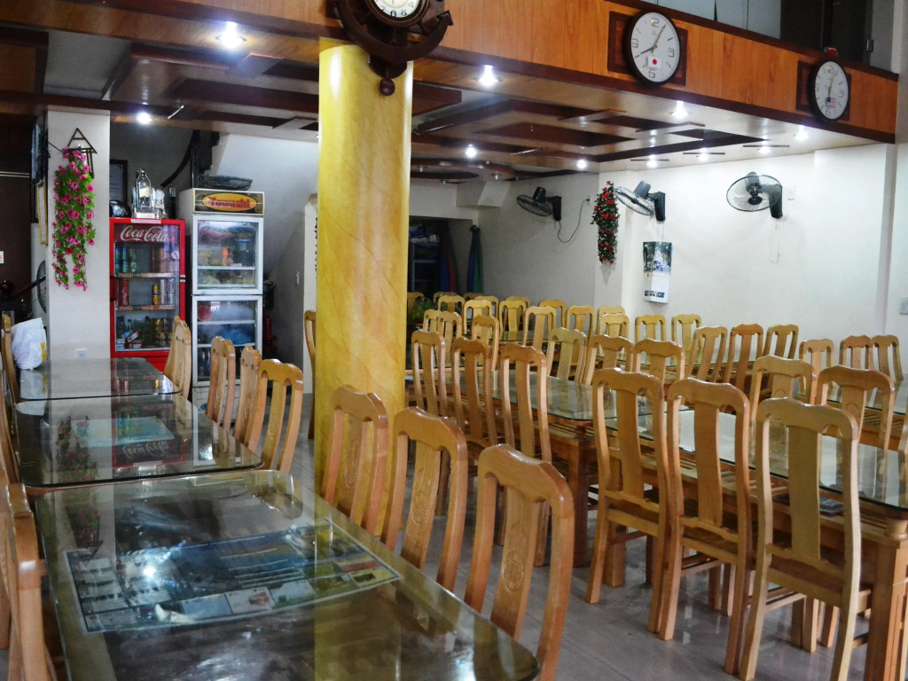 My Ngoc Hotel Catba