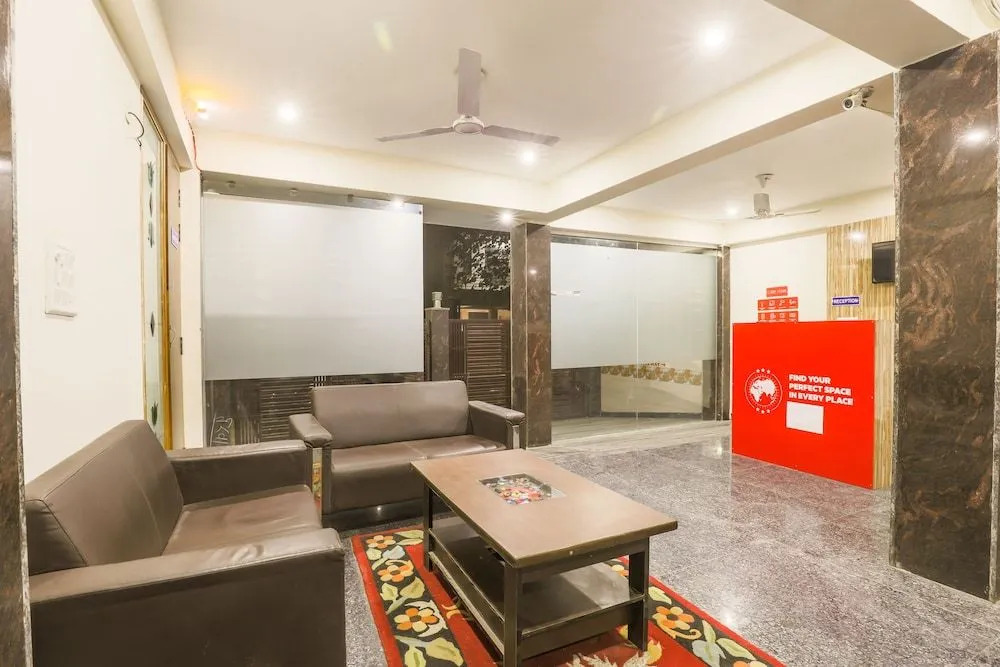 FabExpress Star Guest House
