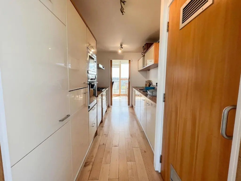 SECC HYDRO 3 bedroom Apartment with View