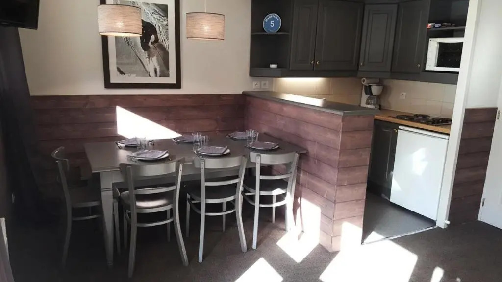 Résidence VALERIANE - 3 Pièces pour 6 Personnes 54