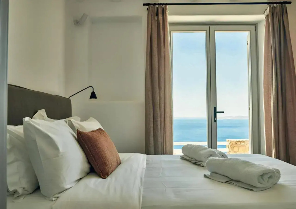 7 Bedroom Villa Florentine in Mykonos - BLG 69225