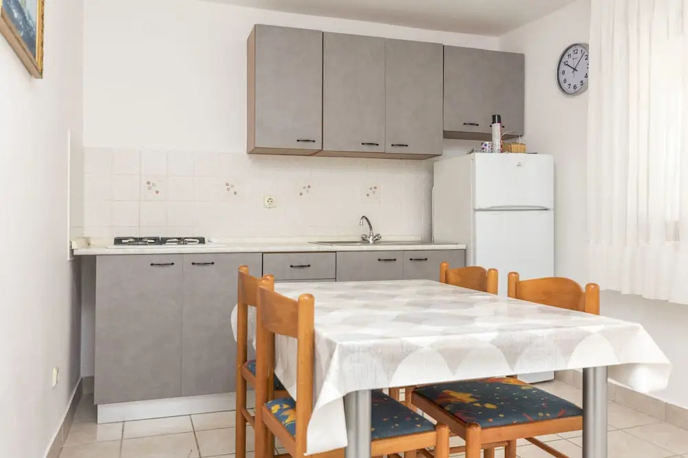 Apartments Ljubomir