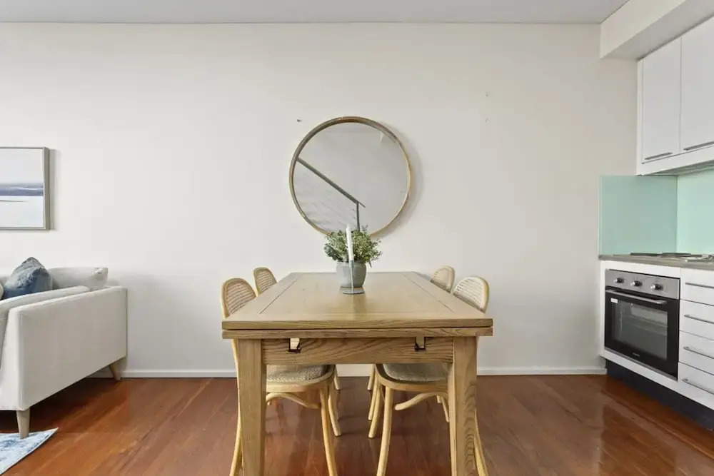 Beautiful Bondi 1-bed Apartment Meters From Beach