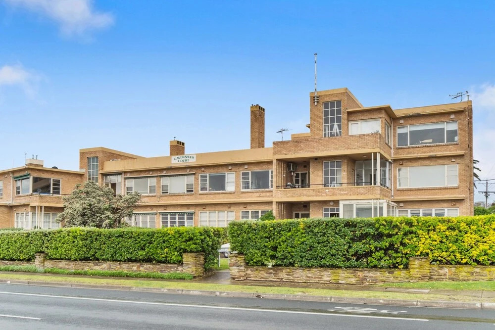 Mornington Bayside Pearl