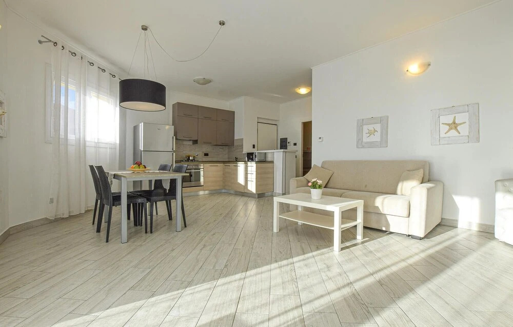 Awesome Apartment in Moneglia With 2 Bedrooms, Wifi and Outdoor Swimming Pool
