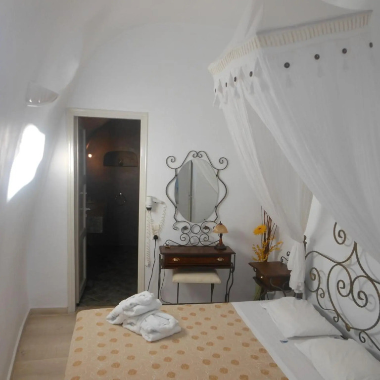 Aesthesis Boutique Villas Firostefani