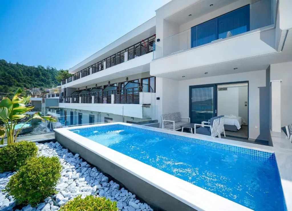 Aloe Elegant Suites