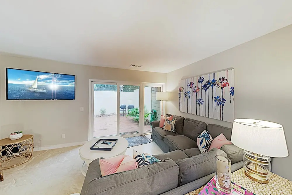 Updated Tanglewood W/ Pool - Walk To Beach! 3 Bedroom Condo