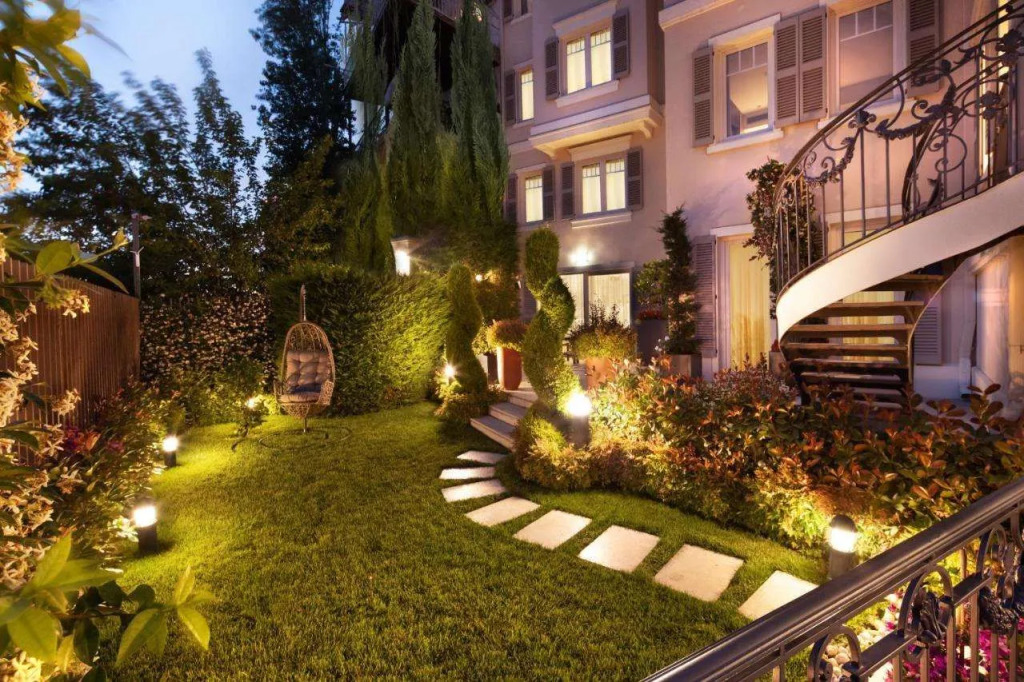 Mula Hotel