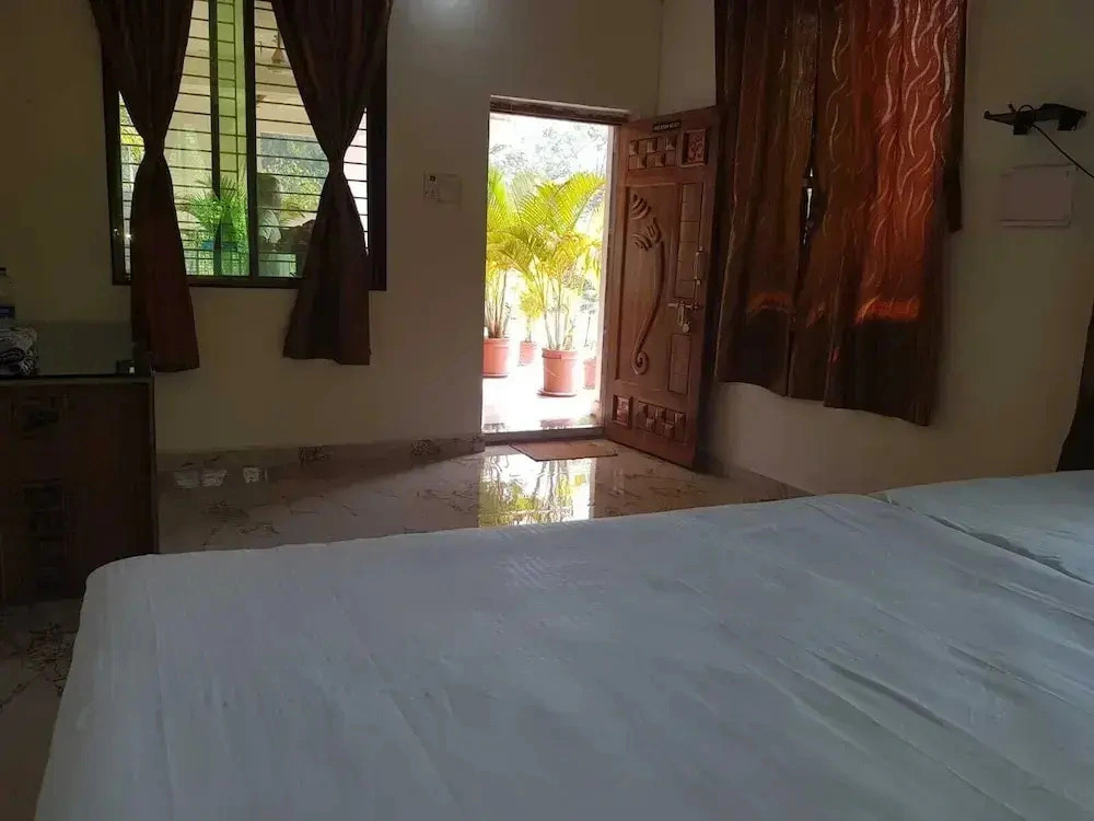 Krushnakunj Holiday Resort, Nagaon