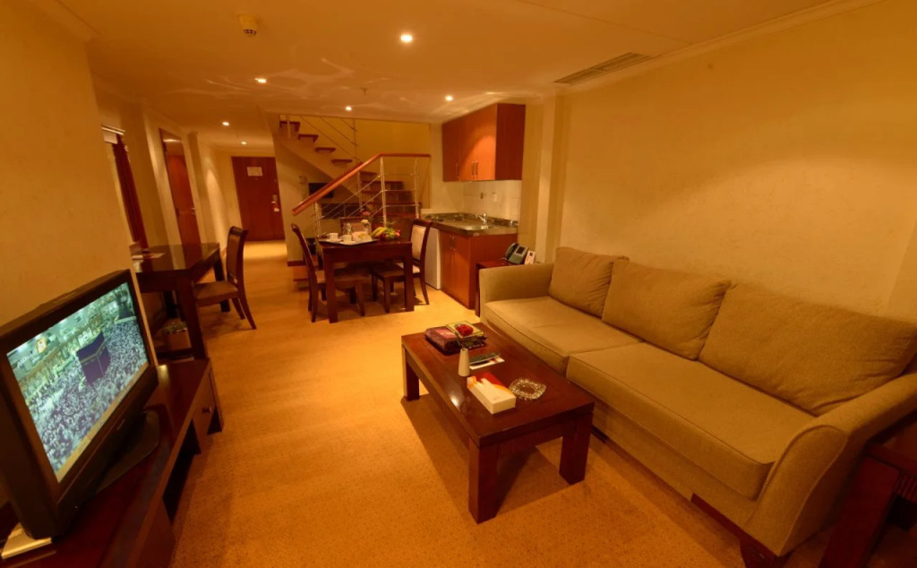 Retaj Albayt Suites