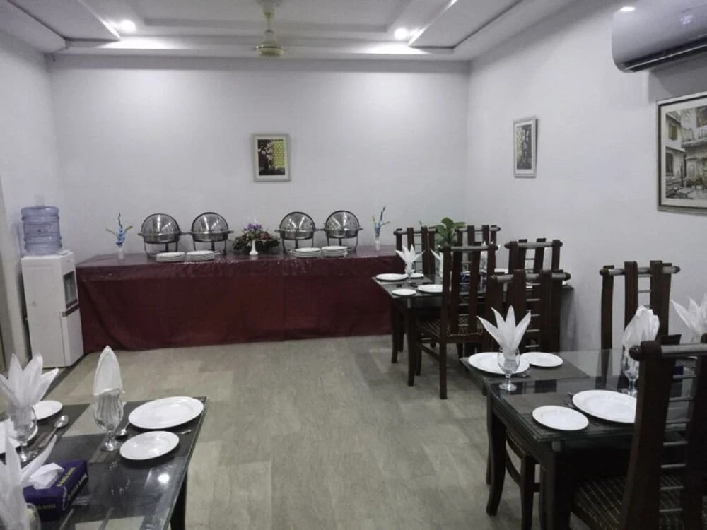 Hotel Grand
