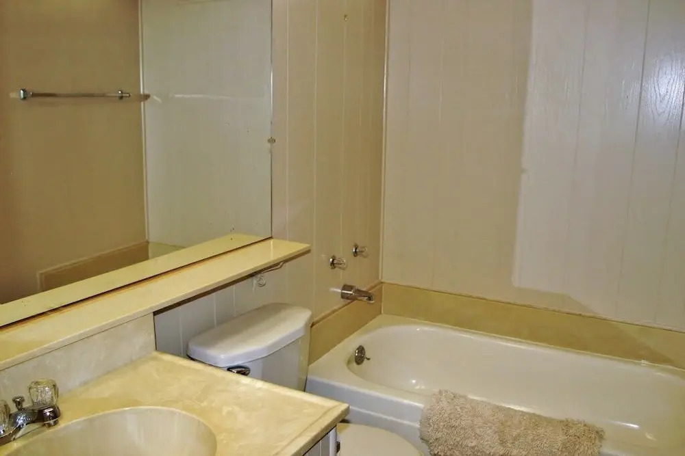 Roadrunner Club 38 - 2 Br Home