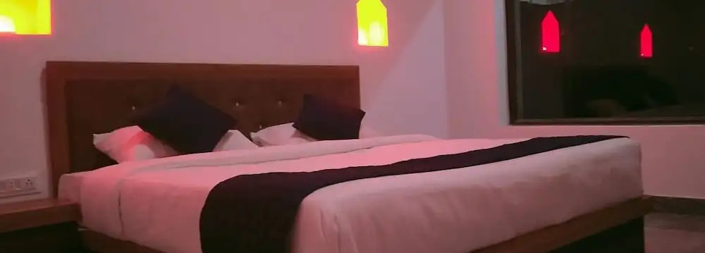 Vacation Village Luxury Tent - A Unit Of Braham Vatika Resort