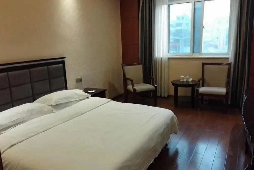 Yuzhou Hotel