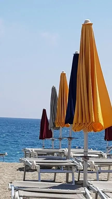 La Terrazza Apartment,a 50 mt dal mare
