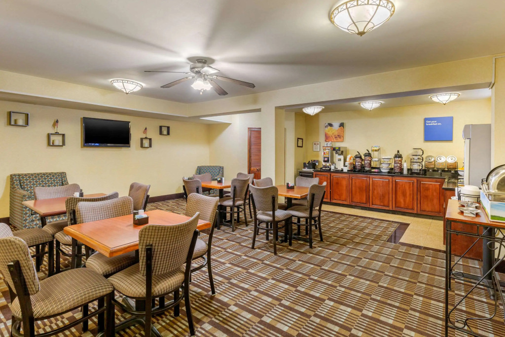Comfort Inn Red Horse Frederick