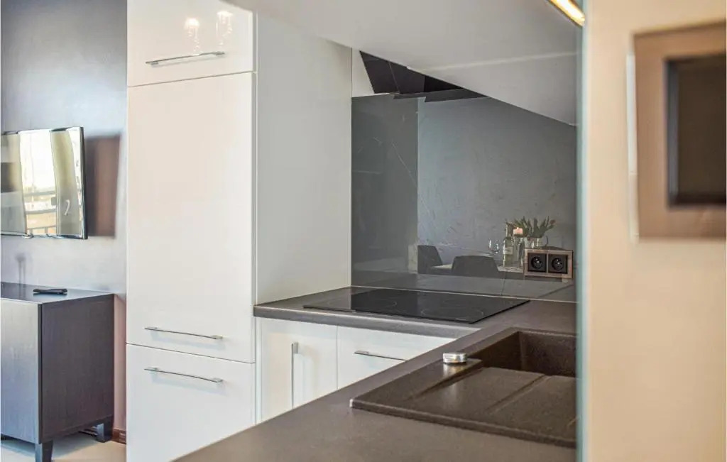 Nice Apartment in Darlowko With 1 Bedrooms and Wifi