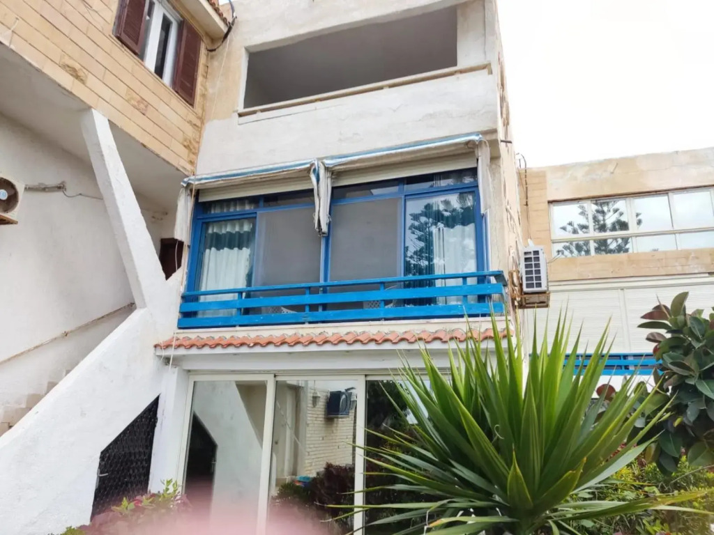 2 bed rooms 95m, Garden&sea view, first floor, Family only دور اول بمدخل مستقل