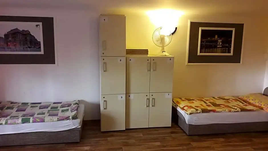 Opera Hostel Budapest