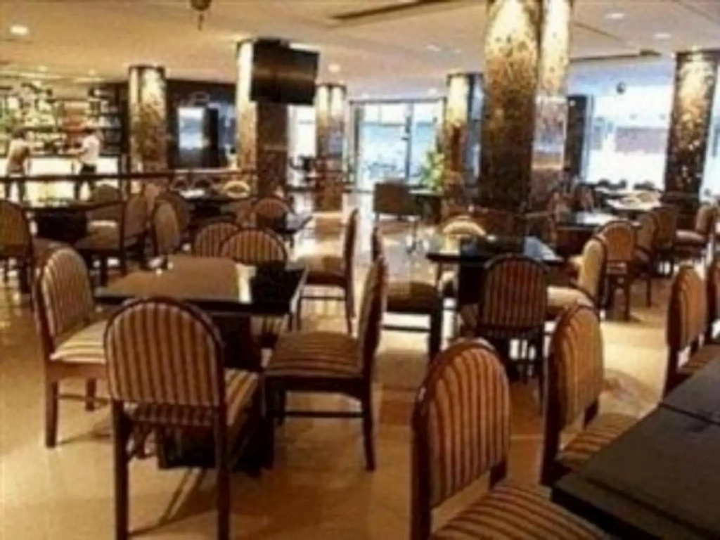 Grand Sakura Hotel
