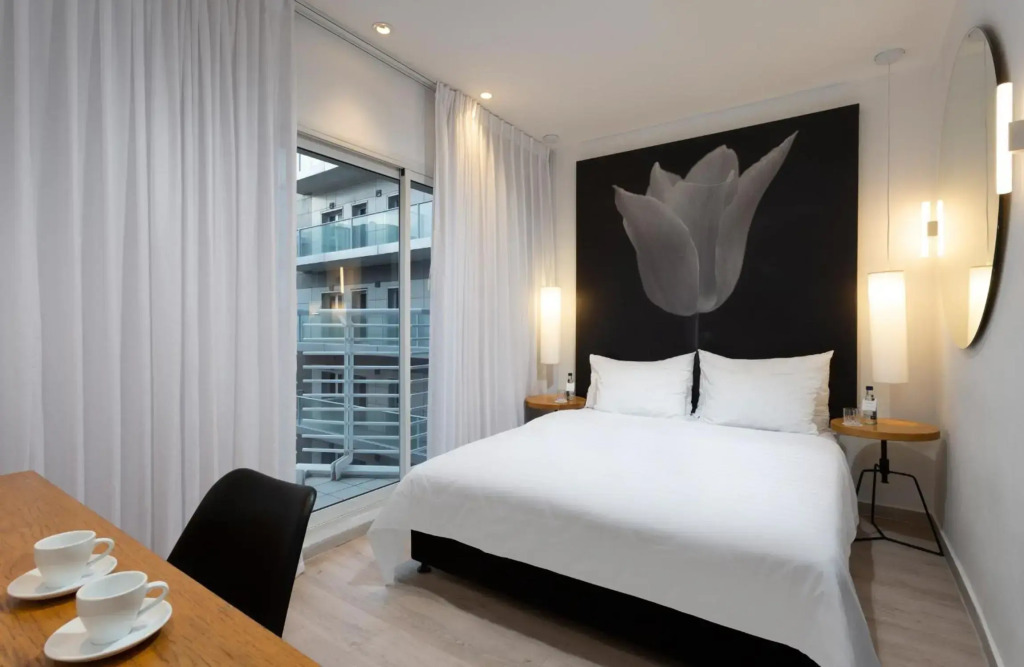 The Savoy Tel-Aviv, Sea Side