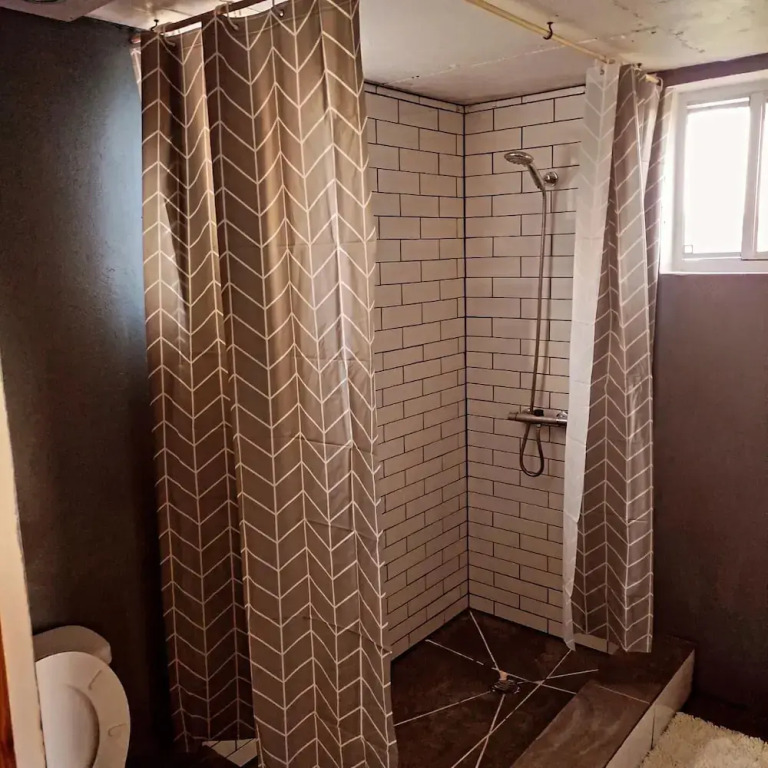 1 Bed Cabin - Sleeps 2 - Wifi
