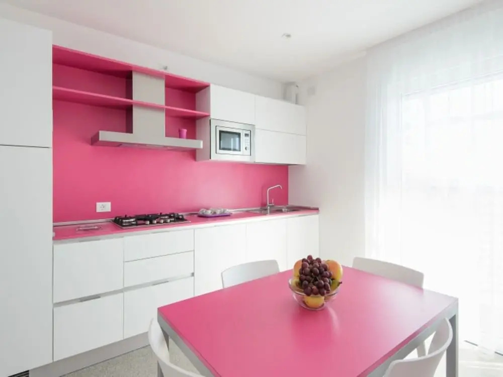 Cozy and Colorful Accommodation