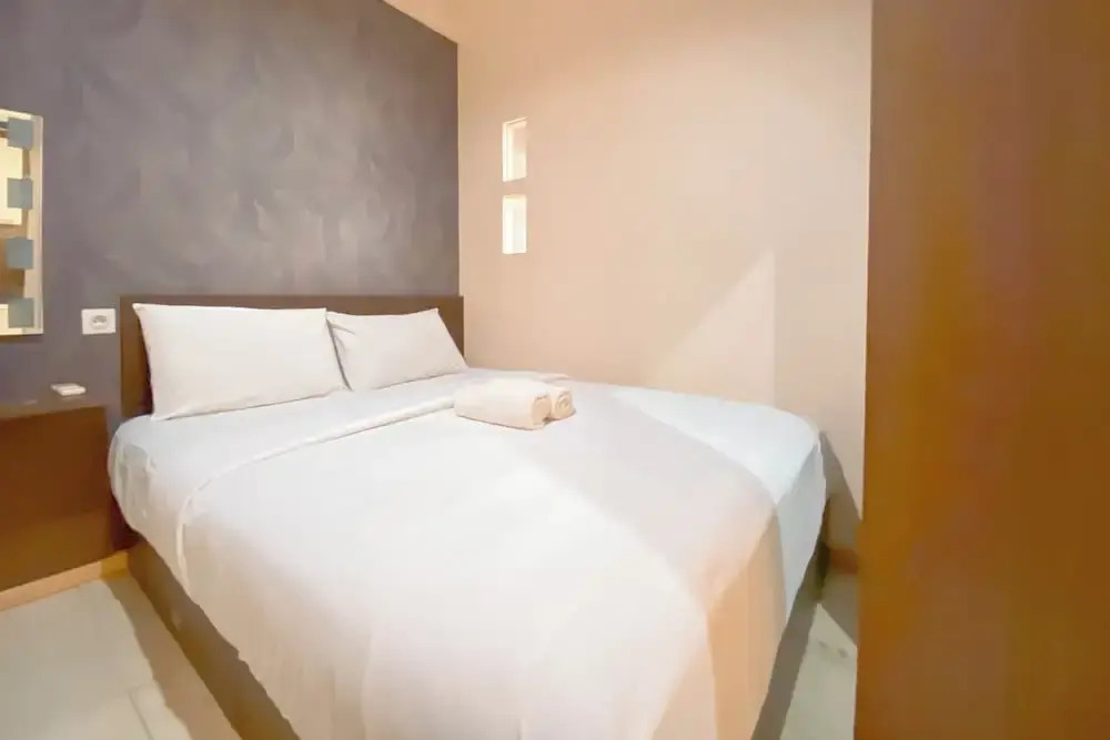 Spacious 1Br Classic At The Edge Bandung Apartment