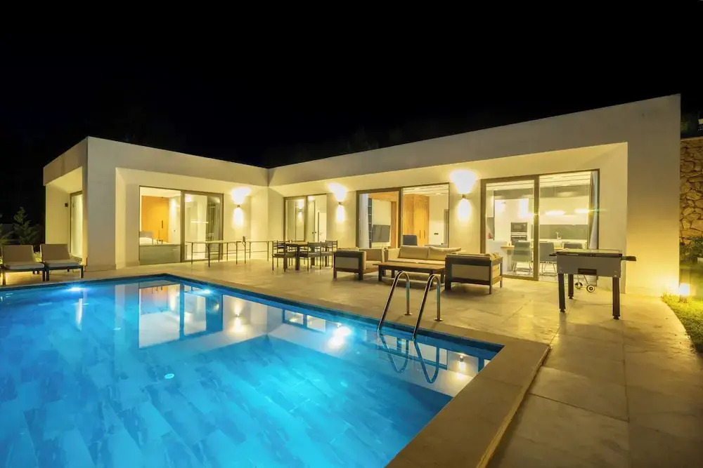 Villa Mercury 9 - PLANET LUXURY VILLAS
