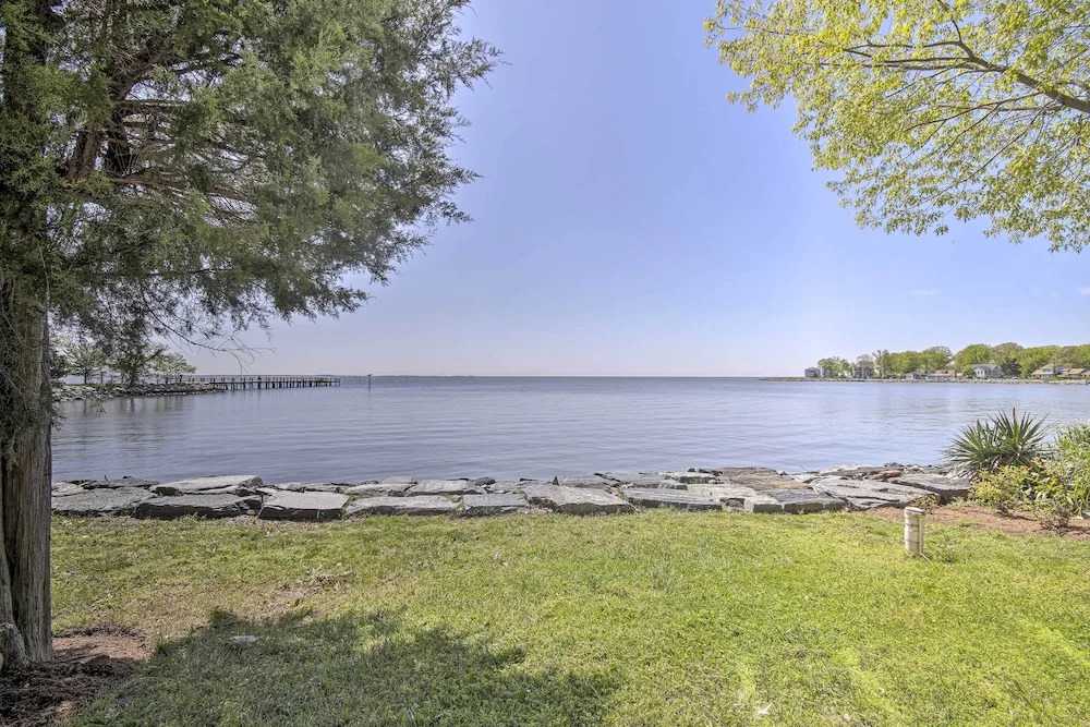 Luxe Chesapeake Bay Getaway < 20 Mi to Annapolis!