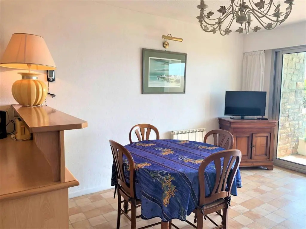 Appartement Quiberon, 3 pièces, 6 personnes - FR-1-478-23