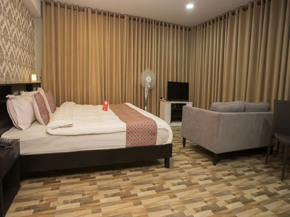 OYO 131 Hotel Milarepa