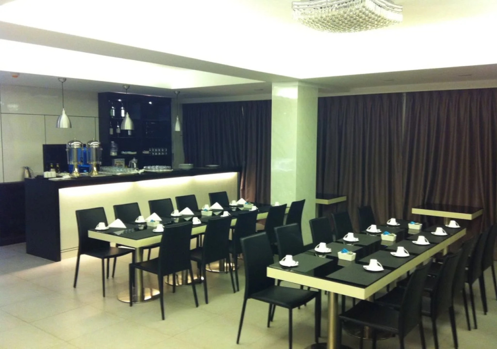 Hotel Esta
