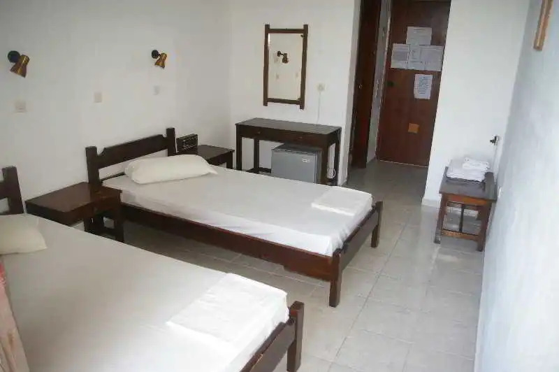 Kardamos Hotel
