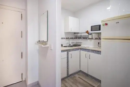 Iris Apartments Sea View