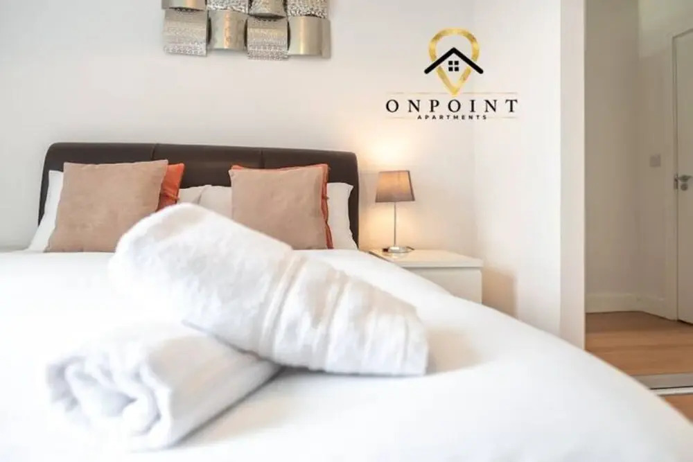 Excellent 2 bed Apartment- 304 Skylark