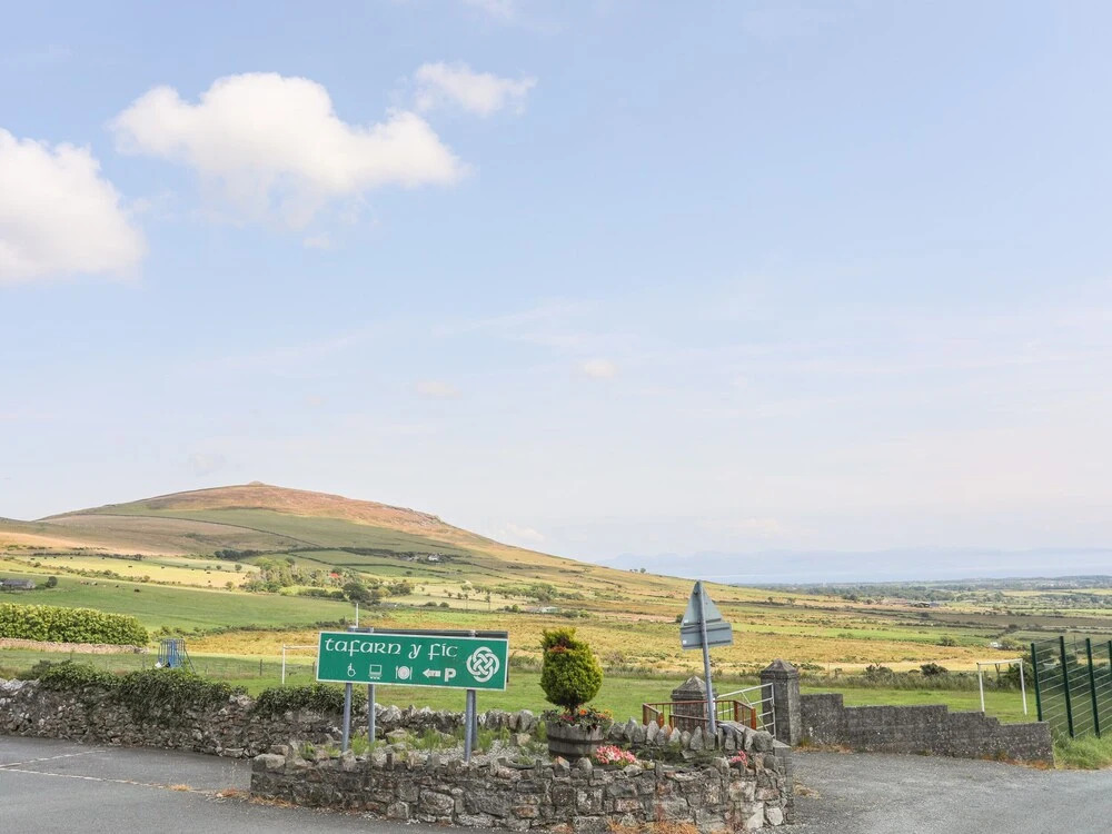 Pen y Groes