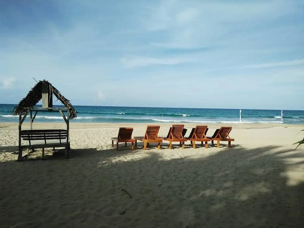 Ceylon Antheia Beach camping site