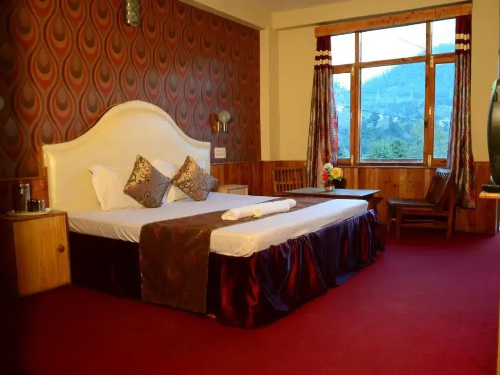 Hotel Omray's