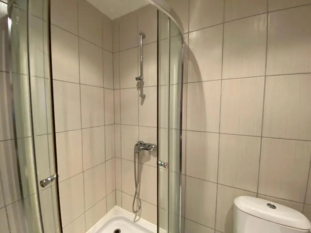 Private Studio C 200 Avalon
