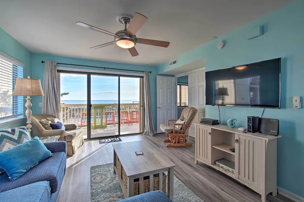 Walk to Shore! Ocean-view Condo in Carolina Beach