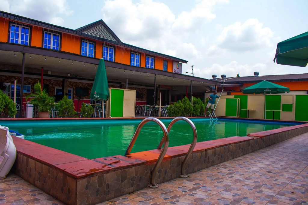 Esporta Suites