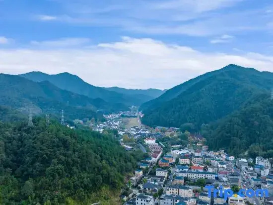 Shan Lan· Tao Yuan