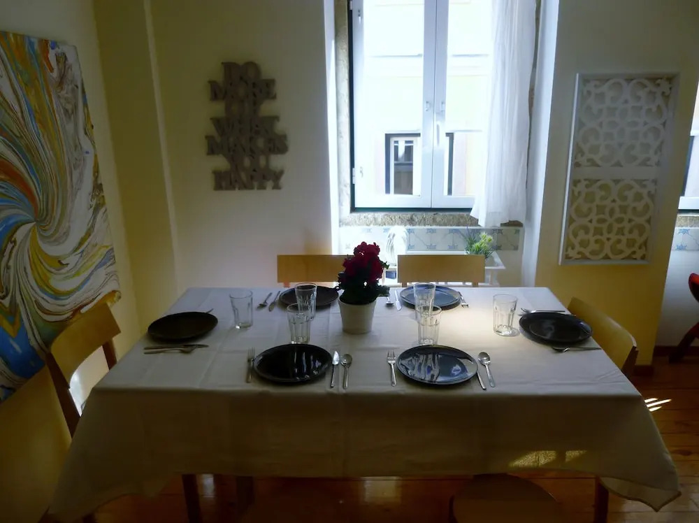 Charm & great location - Duplex