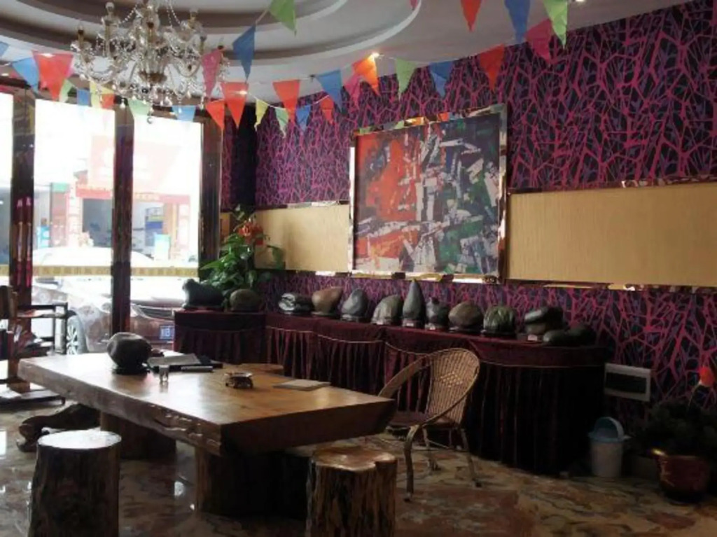 Laibin 555 City Boutique Hotel