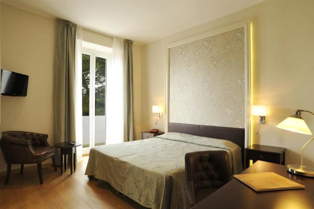 Hotel Mediterranee